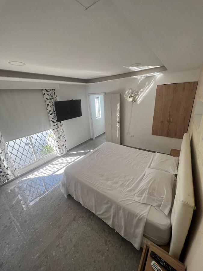 Apartamentos Manga P&E Cartagena Luaran gambar